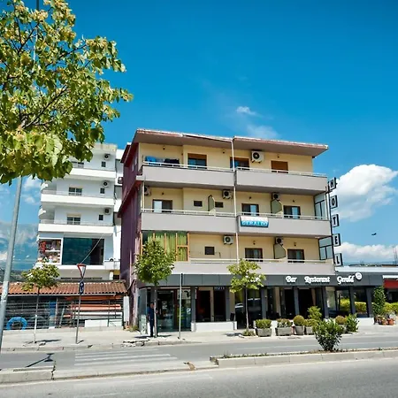 Bar Geraldo Gjirokastër